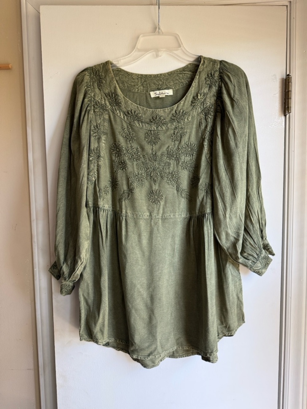 Solitaire Olive Green Embroidered Peasant Tunic